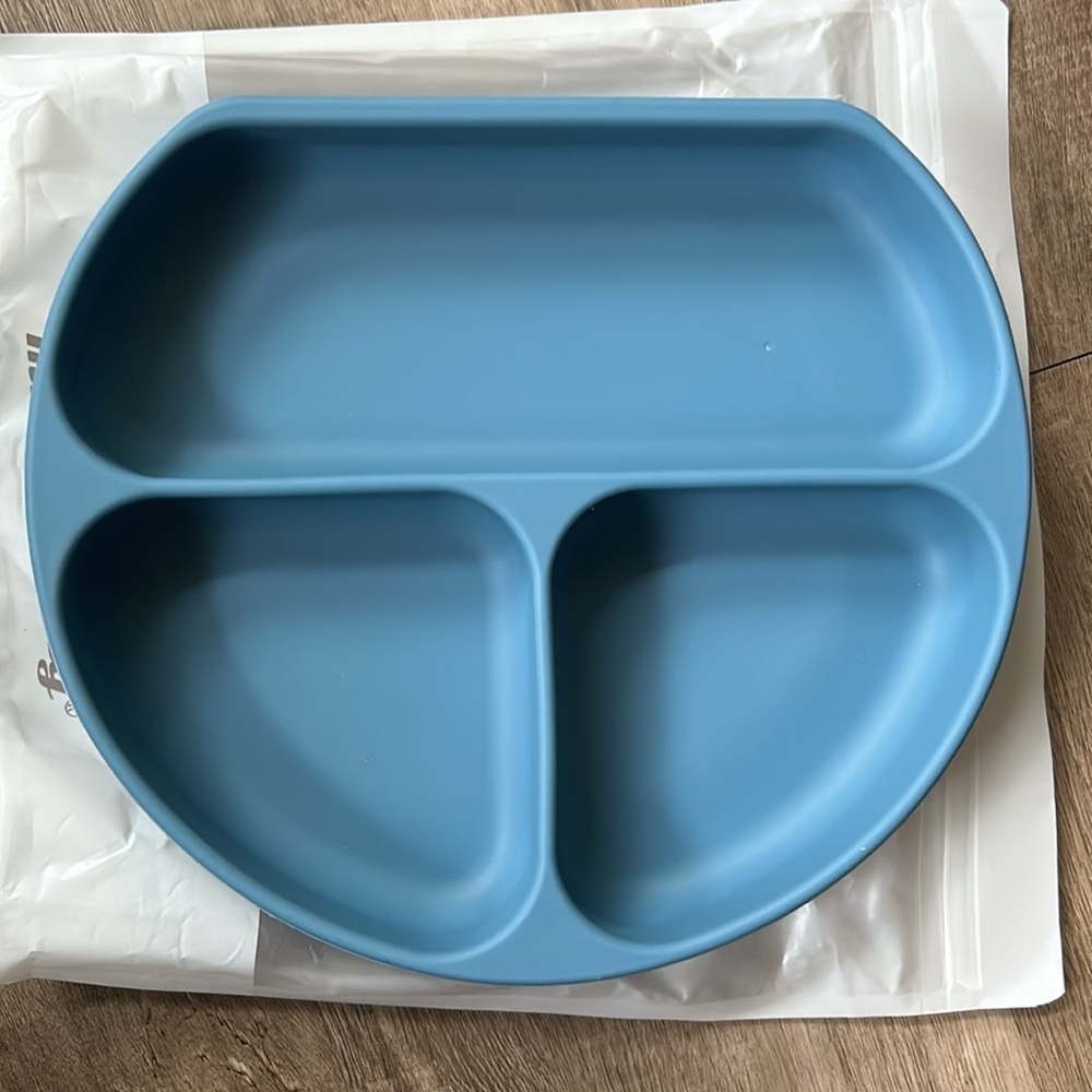 4/$25 Miracle Baby Silicone Grip Dish, Suction Plate  Baby Toddler Plate